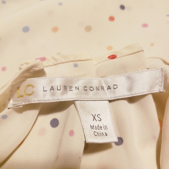 Lauren Conrad Multicolor Polka Dot Cream Top Flutter Sleeve Women's XS Cute EUC - Picture 8 of 10